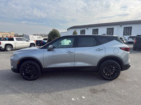 New 2026 Chevrolet Blazer LT image 3