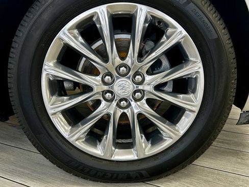 Used 2019 Buick Enclave Premium w/ Experience Buick Package image 20