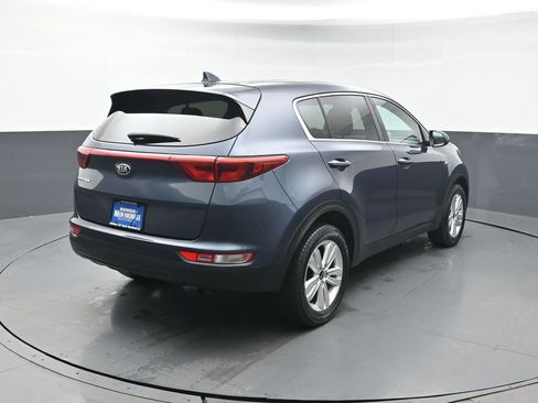 Used 2017 Kia Sportage LX image 6