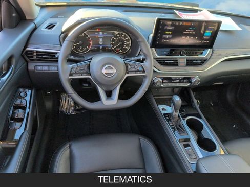 Certified 2025 Nissan Altima 2.5 SL image 13