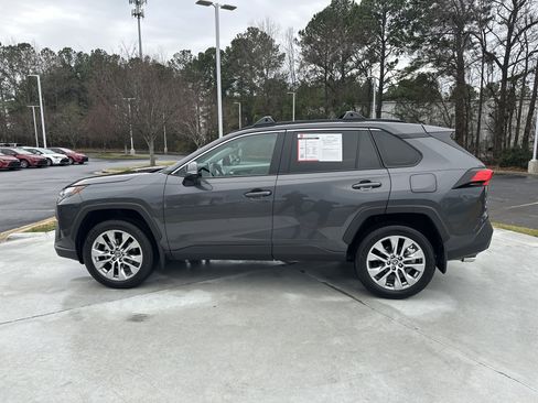 Certified 2025 Toyota RAV4 XLE Premium image 7