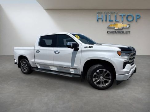 Used 2022 Chevrolet Silverado 1500 High Country w/ LPO, Dark Essentials Package AWD/4WD image 2