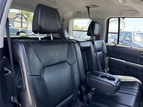 Used 2013 Honda Pilot Touring image 22