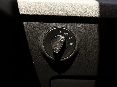 Used 2024 Volkswagen Taos S image 21