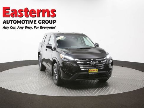Used 2024 Nissan Rogue S AWD/4WD image 51