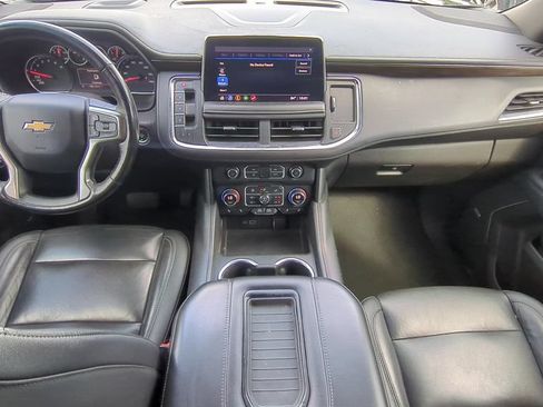Used 2021 Chevrolet Tahoe LT w/ LT Signature Plus Package RWD image 11