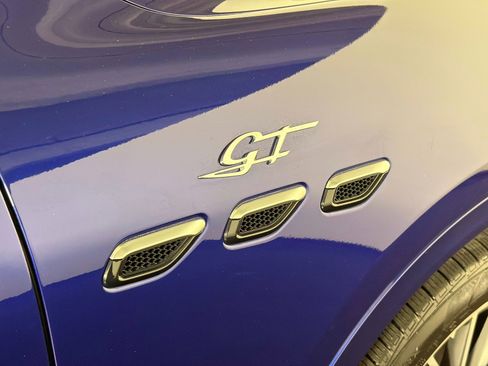 Used 2023 Maserati Grecale GT AWD/4WD image 22