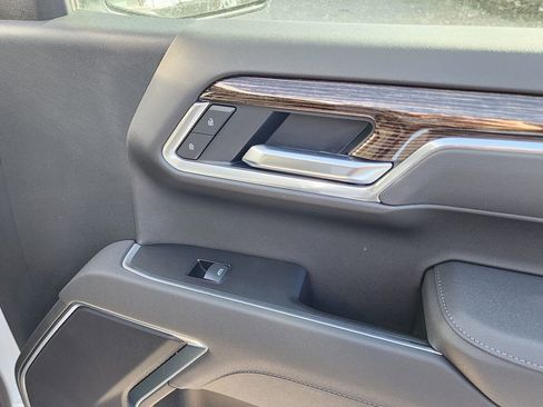 New 2026 GMC Sierra 1500 Elevation image 37