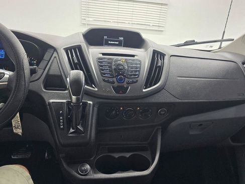 Used 2018 Ford Transit 250 148 Medium Roof RWD image 20