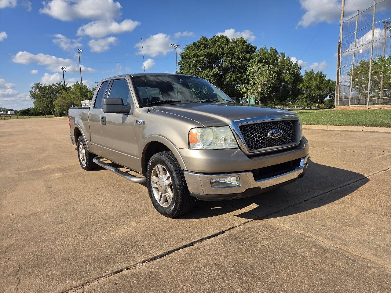 Used 2005 Ford F150 Lariat RWD image 22