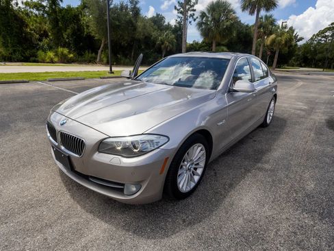 Used 2011 BMW 535i Sedan RWD image 3