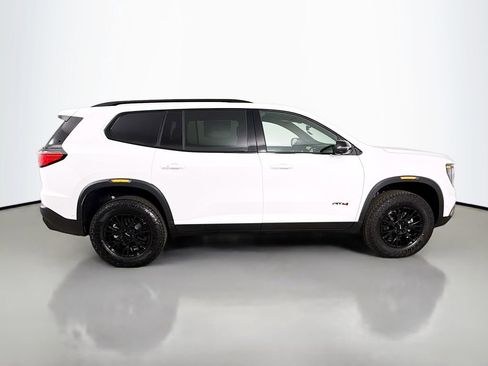 Used 2026 GMC Acadia AT4 w/ Super Cruise Package AWD/4WD image 9