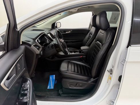 Used 2020 Ford Edge SEL w/ Cold Weather Package AWD/4WD image 18