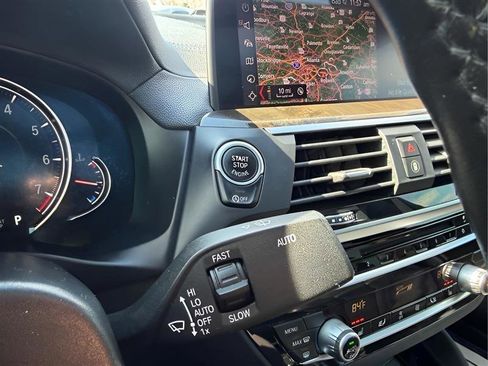 Used 2019 BMW X4 M40i w/ Executive Package image 60