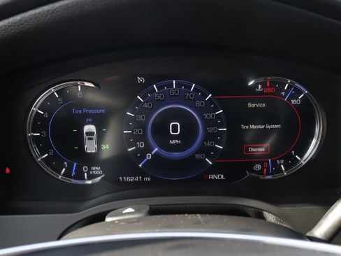 Used 2017 Cadillac Escalade Luxury AWD/4WD image 30