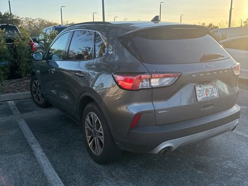 Certified 2022 Ford Escape SEL image 10