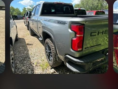 Used 2025 Chevrolet Silverado 2500 LT w/ Trail Boss Package AWD/4WD image 2