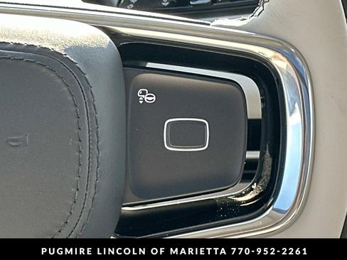 New 2026 Lincoln Navigator L Reserve AWD/4WD image 30
