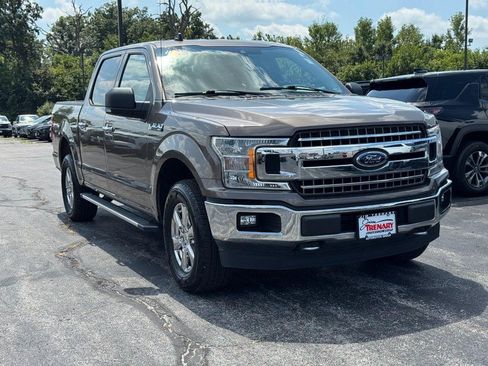 Used 2019 Ford F150 XLT w/ Equipment Group 302A Luxury AWD/4WD image 2