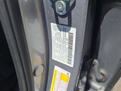 Used 2023 Honda CR-V LX image 32