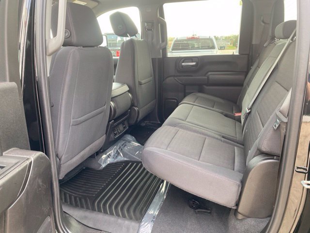 Used 2025 Chevrolet Silverado 2500 Custom w/ Custom Convenience Package AWD/4WD image 16