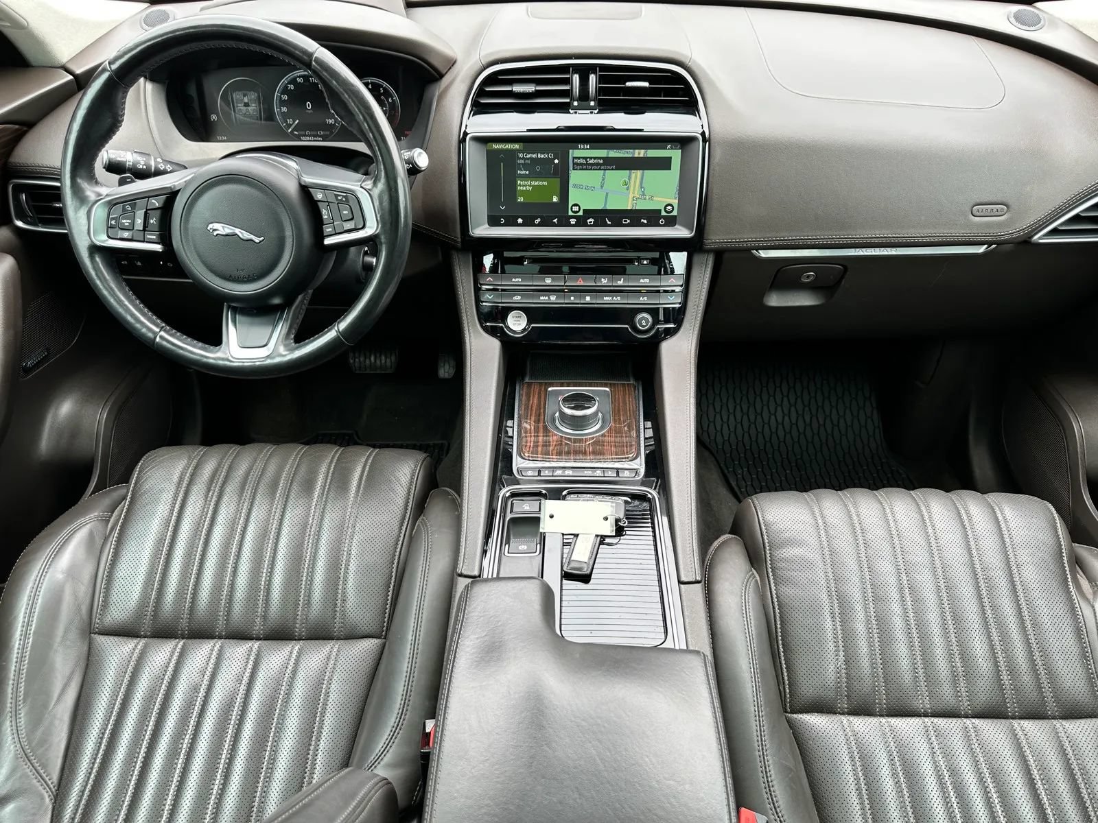 Used 2018 Jaguar F-PACE Portfolio AWD/4WD image 19