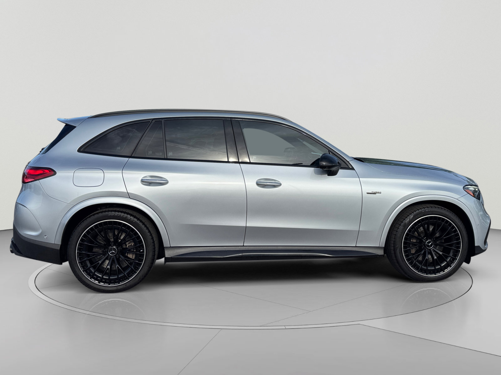 Used 2024 Mercedes-Benz GLC 43 AMG 4MATIC image 6