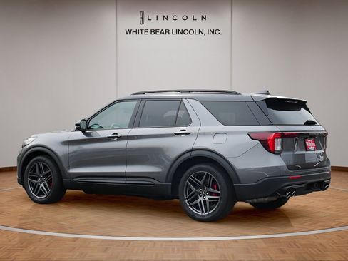 Used 2025 Ford Explorer ST w/ Sun And Sound Package AWD/4WD image 7