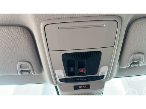 Used 2025 Honda Accord Touring image 14