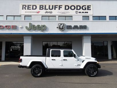 New 2025 Jeep Gladiator Willys