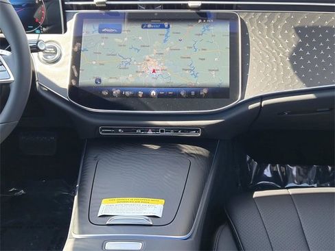 Certified 2025 Mercedes-Benz E 350 4MATIC Sedan image 21