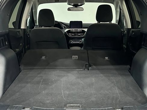 Used 2022 Ford Escape SE w/ Cold Weather Package FWD image 31