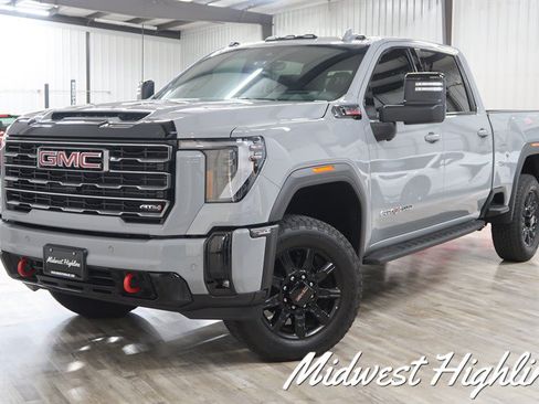 Used 2025 GMC Sierra 2500 AT4 w/ AT4 Premium Plus Package AWD/4WD image 1