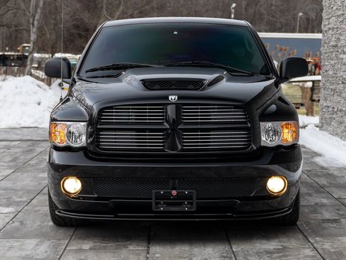 Used 2004 Dodge Ram 1500 Truck 2dr Reg Cab 120.5 WB SRT-10 image 9