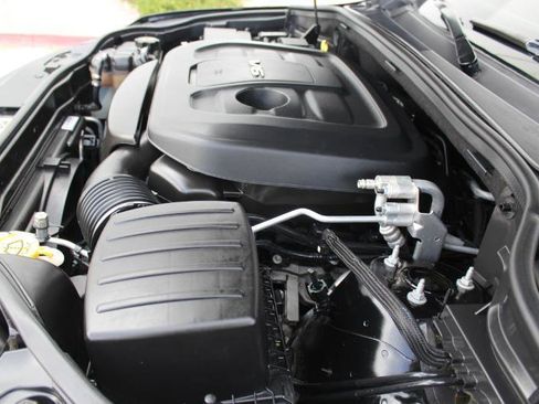 Used 2018 Jeep Grand Cherokee Limited image 43