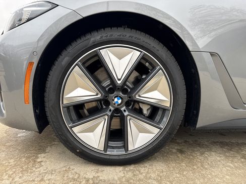 New 2026 BMW i4 xDrive40i AWD/4WD image 23