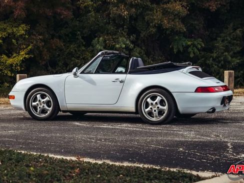 Used 1997 Porsche 911 Carrera image 57