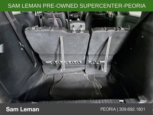 Used 2025 Chrysler Pacifica Select FWD image 24