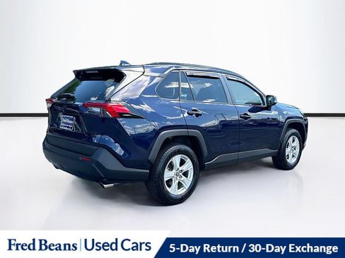 Used 2021 Toyota RAV4 XLE w/ Convenience Package AWD/4WD image 10