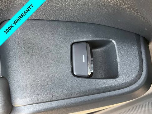 Certified 2024 Subaru Crosstrek 2.0i Premium AWD/4WD image 35