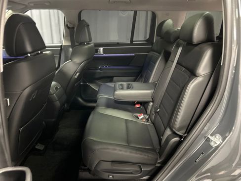 Used 2024 Hyundai Santa Fe Limited image 23