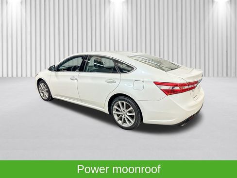 Used 2014 Toyota Avalon XLE Touring FWD image 10