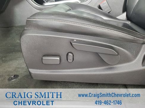 Used 2018 Chevrolet Colorado LT w/ Luxury Package, Chrome AWD/4WD image 11