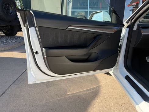 Used 2023 Tesla Model 3 Performance AWD/4WD image 21