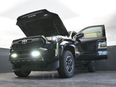 Used 2025 Toyota Tacoma TRD Sport RWD image 50