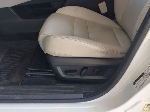 Used 2021 Nissan Rogue SL w/ Premium Package FWD image 17