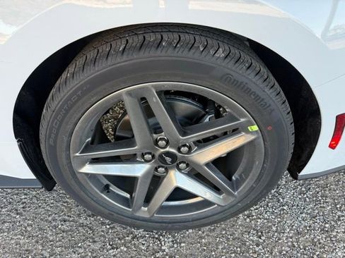 New 2026 Ford Mustang Coupe image 5