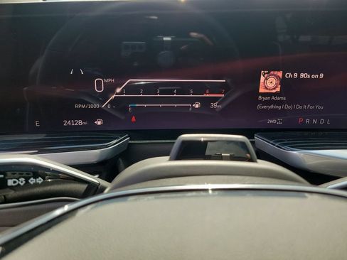 Certified 2025 Cadillac Escalade Sport AWD/4WD image 11