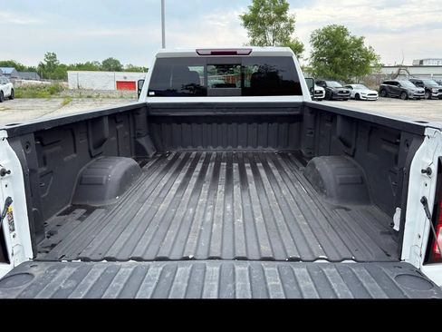 Used 2022 GMC Sierra 3500 SLE w/ SLE Convenience Package AWD/4WD image 29