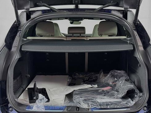 New 2025 Jaguar F-PACE R-Dynamic S image 26